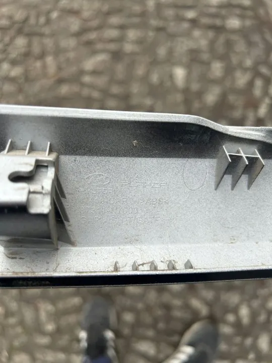 OEM 87311N7000 Moldura Portón para Hyundai Tucson IV image 4