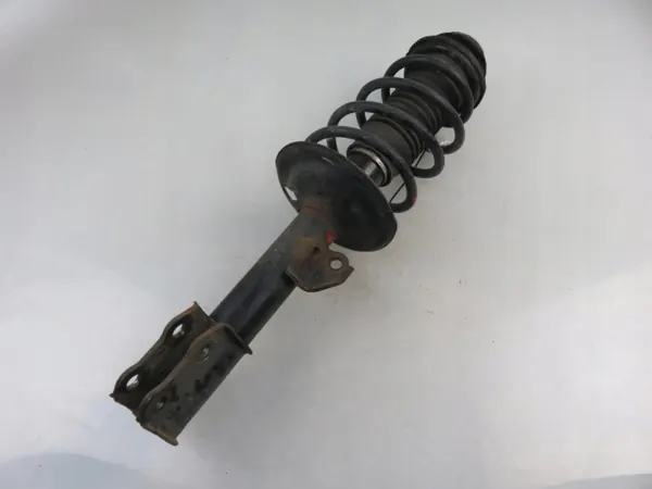 OEM 4851052E70 Oikea etuosa Toyota Urban Cruiser image 2