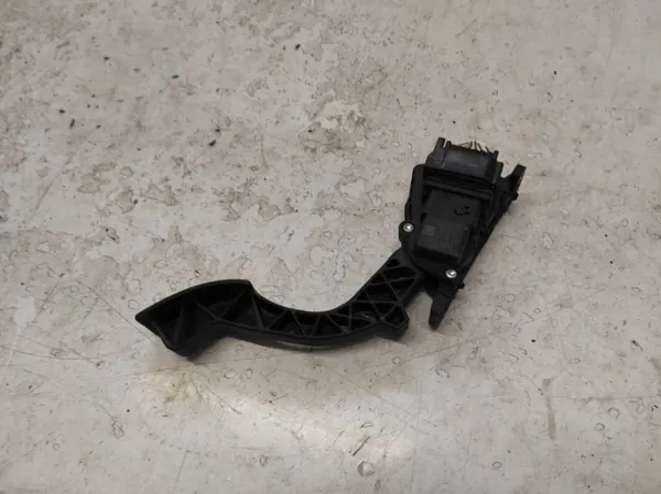 Pédale d'accélérateur Ford Focus MK2 1.6 TDCI OEM 4M51-9F836-AH image 3