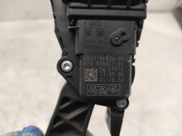 Pédale d'accélérateur Ford Focus MK2 1.6 TDCI OEM 4M51-9F836-AH image 4