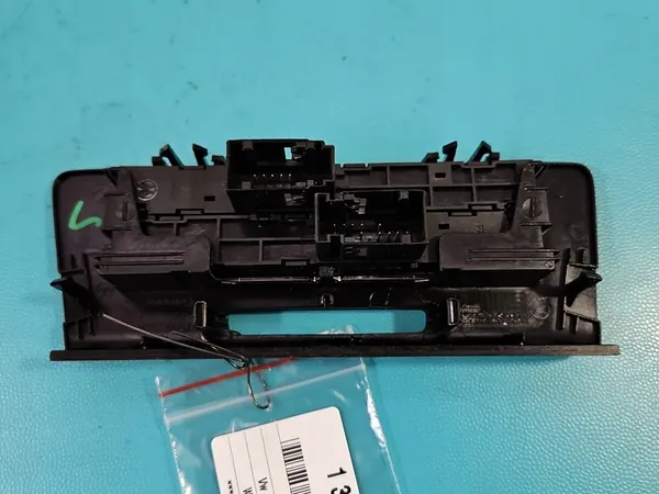 Interruptor ESP PDC VW Sharan II 10-22 7N0927137C image 3