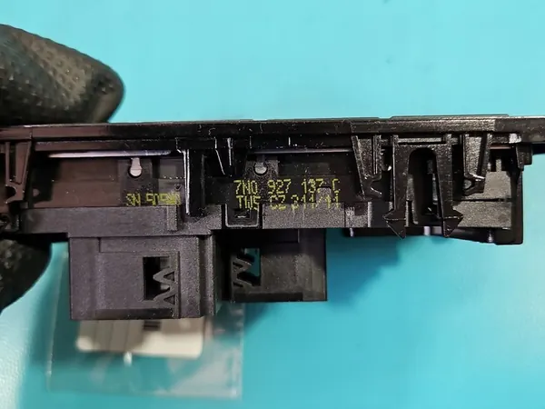 Interruptor ESP PDC VW Sharan II 10-22 7N0927137C image 5