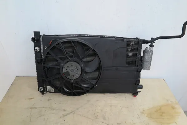 Mercedes W168 1.7CDI Radiator Set OEM image 3