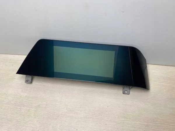 BMW 3er 2021 Bildschirm OEM 8717541 Gebraucht image 2