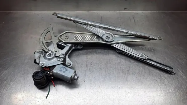 Elevador de vidro dianteiro direito Toyota Yaris I 85710-52030 image 3