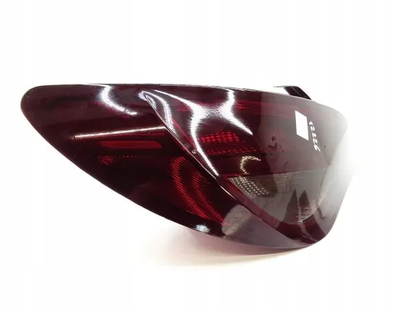 Linker Achterlicht Mercedes CLA W117 A1179061700 image 3