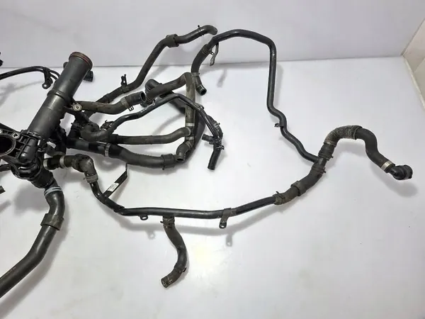 VW TIGUAN 2017 2.0TDI Vesiletkusetti OEM image 10