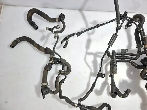 VW TIGUAN 2017 2.0TDI Vesiletkusetti OEM image 2