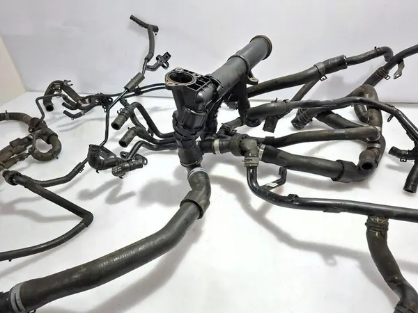 VW TIGUAN 2017 2.0TDI Vesiletkusetti OEM image 6