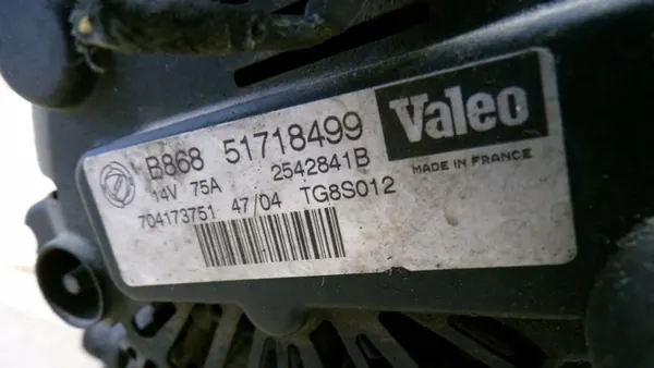 PANDA II 1.3 JTD Vaihtovirtageneraattori 51718499 image 6