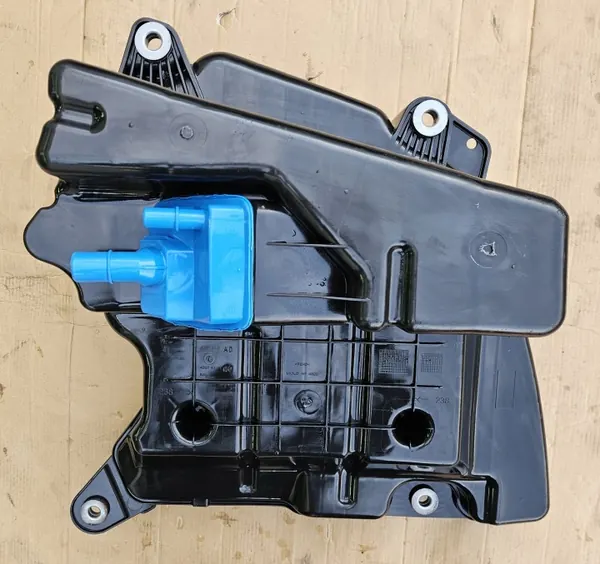 AdBlue-tankpomp OEM 8W0131878BH Audi A4 A5 B9 image 3