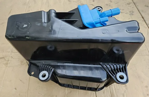 AdBlue-tankpomp OEM 8W0131878BH Audi A4 A5 B9 image 6