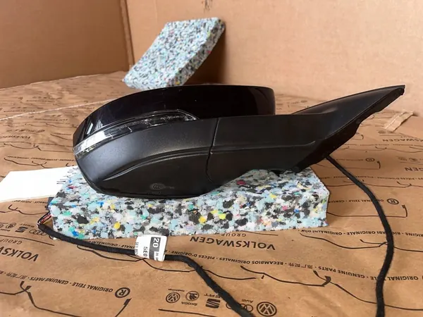 Oikea Peili SKODA OCTAVIA III 5E Fotochrom 10Pin OEM image 5