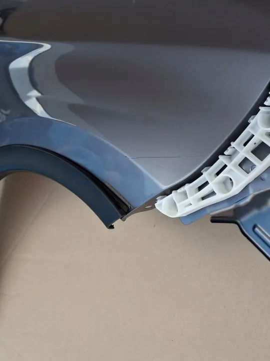 Parafango anteriore destro Mitsubishi Outlander III OE 5220K686 image 5