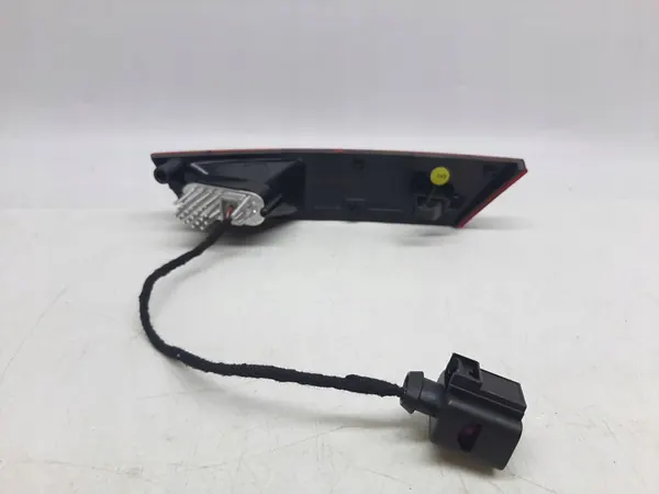 VW UP! Takavalo 1S0945702A Alkuperäinen image 2