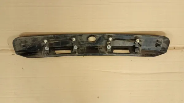 OEM 848100019R Dacia Duster Garniture Hayon Arrière image 7