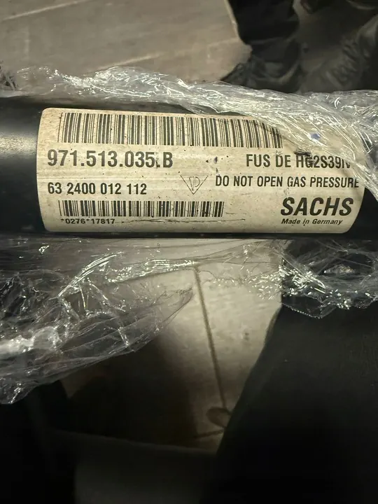 Bakstötdämpare Porsche Panamera 971 image 3