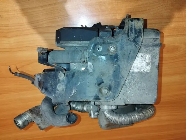 Webasto pysäköintilämmitys OEM 2105004398 Mercedes W210 image 2