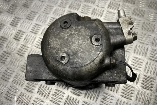 Compressore Aria Condizionata SUBARU FORESTER 2.0L 73111FA132 image 3