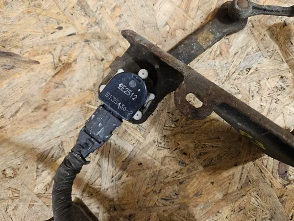 Toyota Scheinwerfer-Niveausensor OEM 89407-12030 image 3