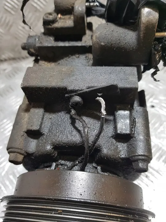 Compresseur de climatisation Hyundai Santa Fe I OEM QBVDA-01 image 3