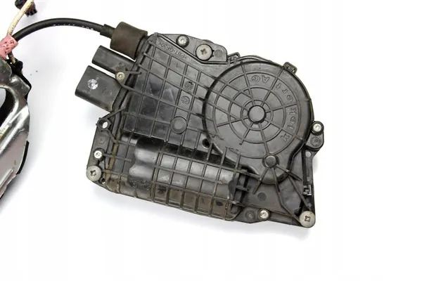 Linke Hintertürschloss Soft Close BMW F10 F11 7154515 image 2