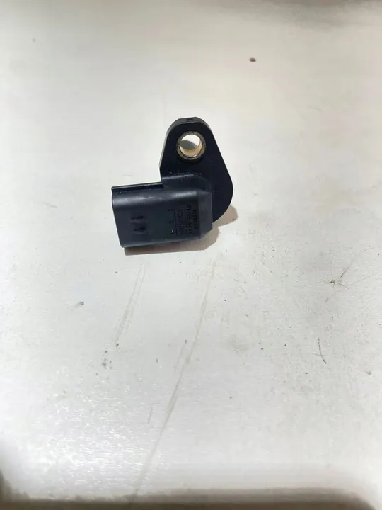 Sensor de posición del árbol de levas VOLVO XC60 II 3.2L 6G9N12K073BB image 3