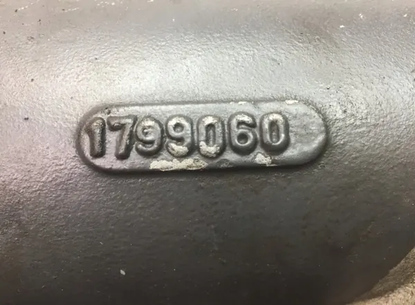 OEM 1863220 Scania Motoroljefilterhus image 4