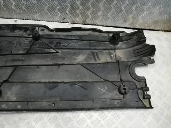OEM 3Q0825202K Höger Underkroppsskydd VW Passat B8 image 5