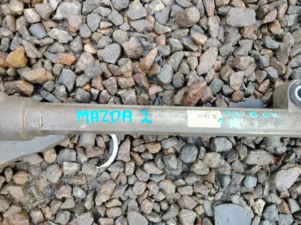 Styrväxel Mazda 2 II 1.3 07-14 A0009026AA image 4