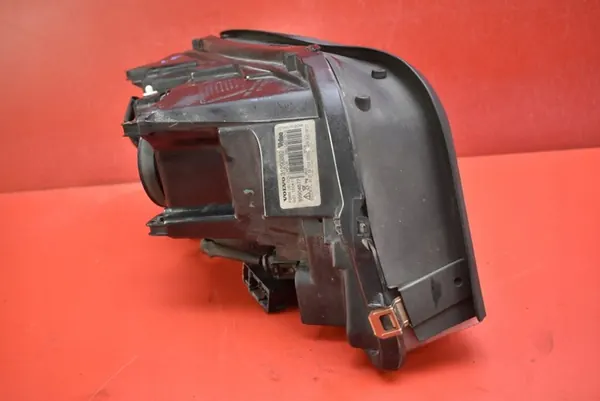 Vasen Xenon-ajovalot Volvo XC90 2006-2014 OEM 31290892 image 6