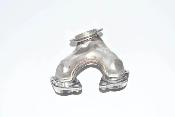 Coletor de escape BMW i3 (I01) 0.6L Híbrido 2016 image 1