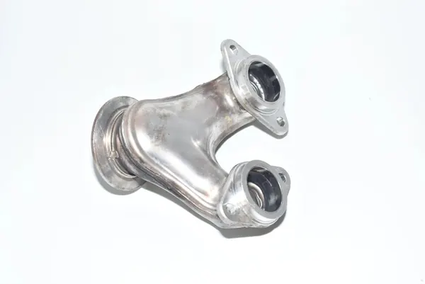 Coletor de escape BMW i3 (I01) 0.6L Híbrido 2016 image 4