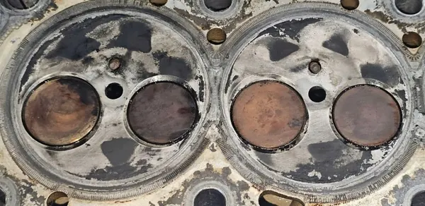 Culasse Citroen OEM 9684504780 - Pièce d'occasion image 9