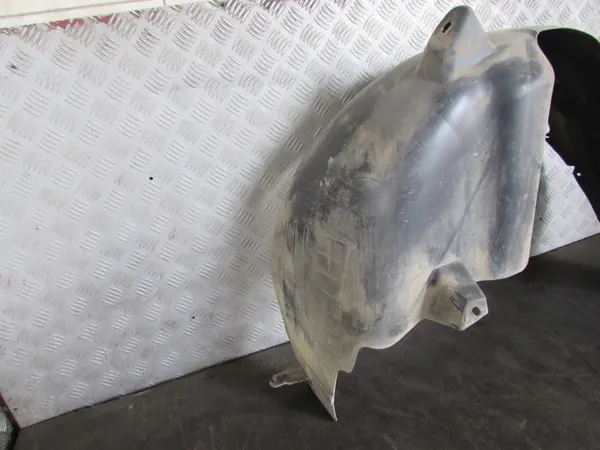 Right Rear Wheel Arch Opel Astra J 09-12r image 10