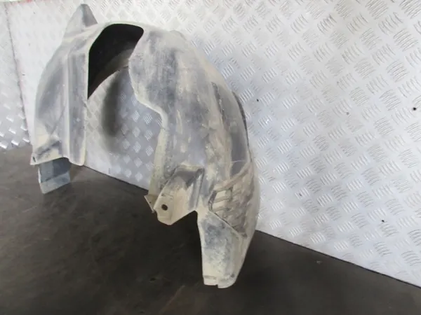 Right Rear Wheel Arch Opel Astra J 09-12r image 9