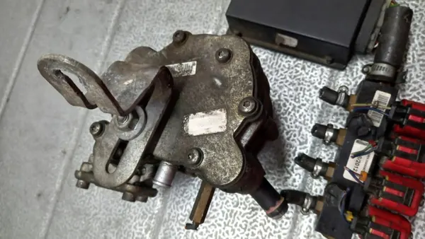 Kit LPG Hyundai Coupe 2.0B OEM 01 - Occasion image 5