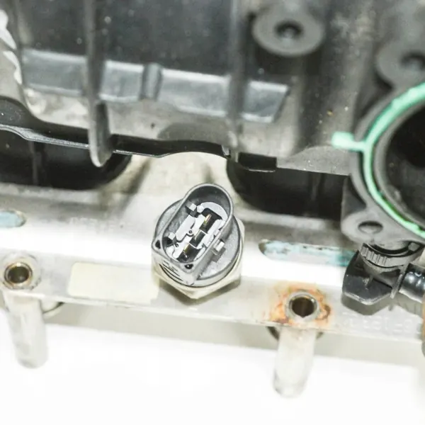 Colector de admisión Audi A4 B7 2.0 TFSI OEM 06133185T06F133317L image 5