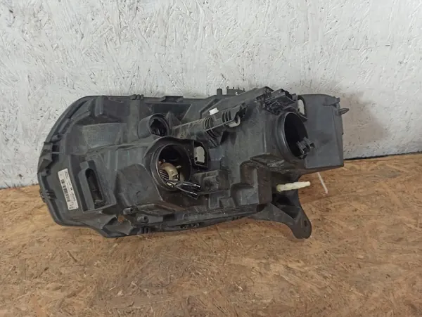 Oikea ajovalaisin Dacia Sandero II 260103529R image 5