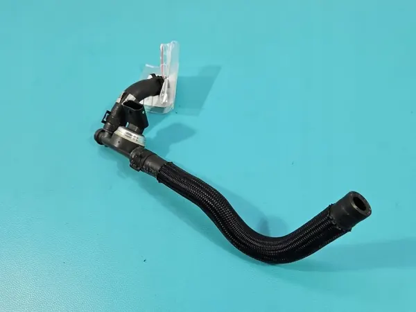 Sensor Pressão Combustível Skoda OEM 04B906054G Usado image 3