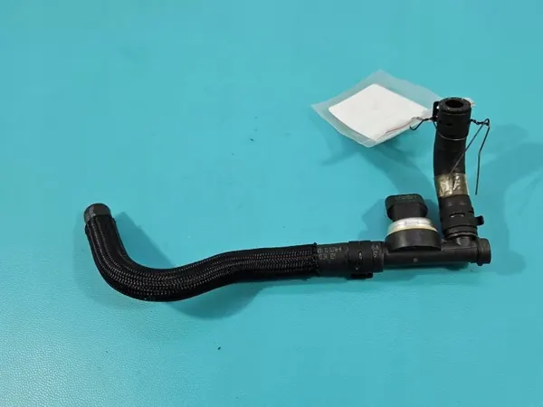 Sensor Pressão Combustível Skoda OEM 04B906054G Usado image 4