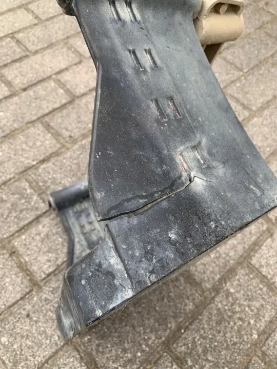 Untere Stufe Renault OE OEM 82590480 LKW image 3