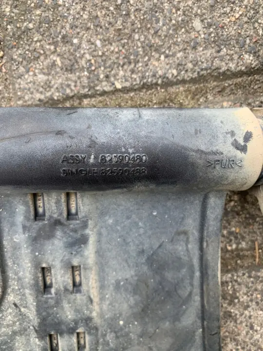 Untere Stufe Renault OE OEM 82590480 LKW image 5