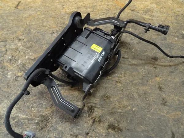 Koolstoffilterhuis OEM 149503995R voor Renault Arkana image 3