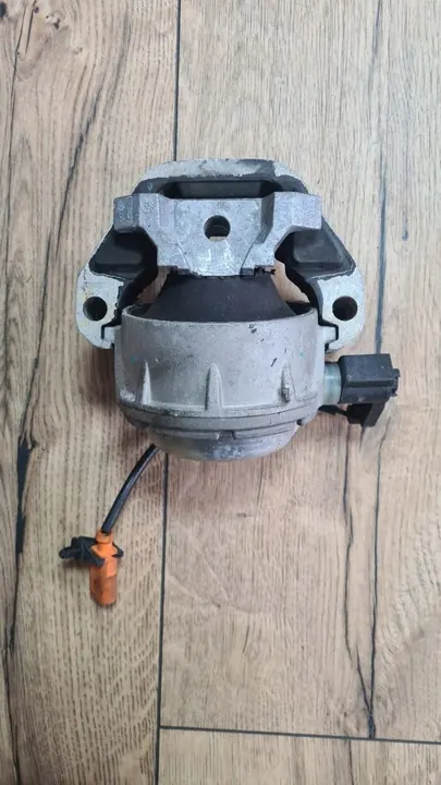 Motorfäste VAG Audi A6 A7 2011-2018 OEM 4G0199381LE image 4