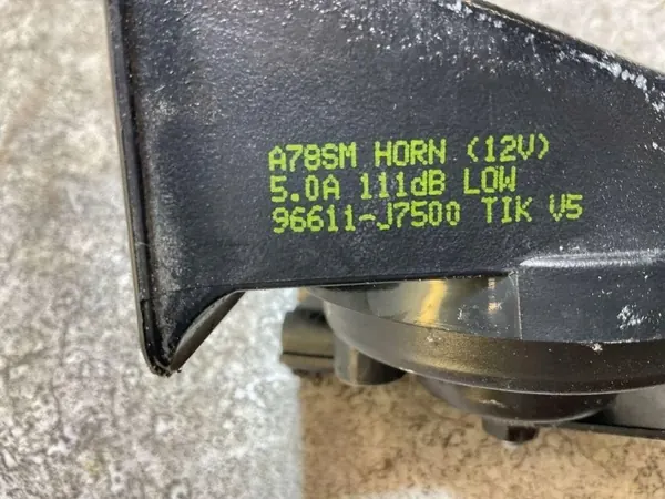 Klaxon KIA OEM 9661112500 - Occasion, 1.5L Essence image 3