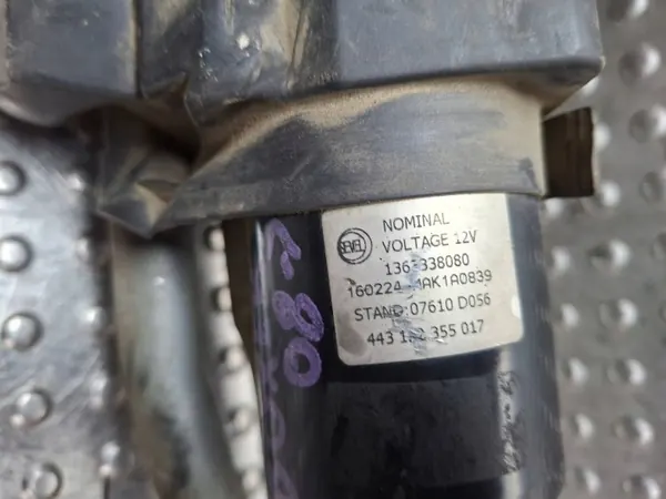 OEM S26309028 Vindrutetorkarmotor-mekanism fram image 3