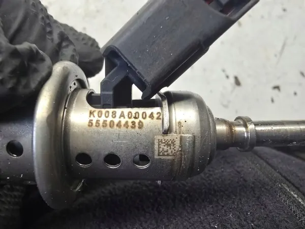 Injector AdBlue Opel Astra K OEM 55504439 image 3