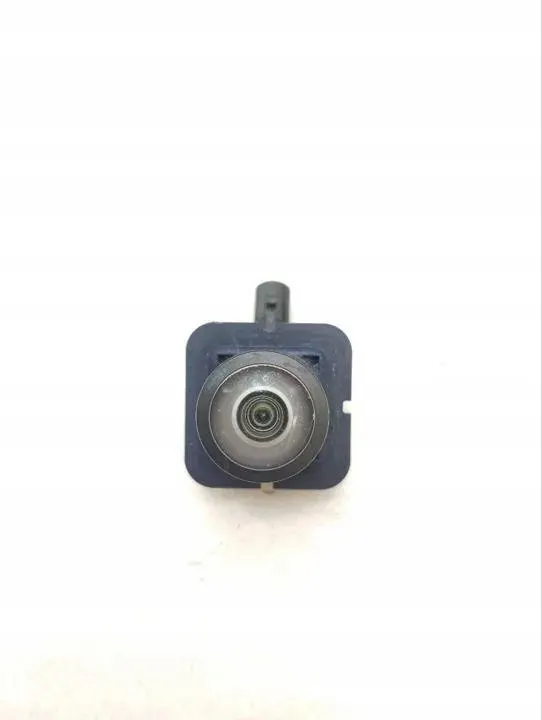 Dodge RAM 2019 Backkamera OEM 68141068AD image 2
