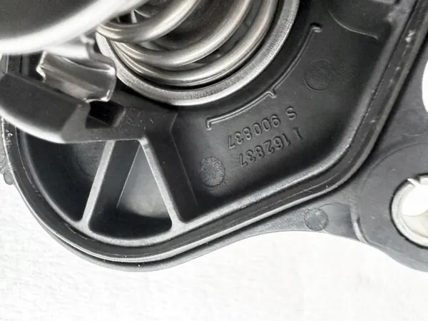BMW Termostat Hus 7805191 image 3